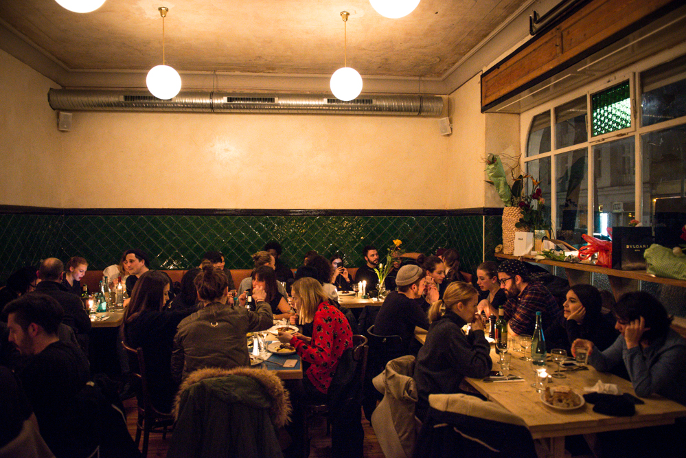 Dekadent essen und trinken in der Beuster Bar | Mit Vergnügen Berlin Dekadent essen und trinken in der Beuster Bar | Mit Vergnügen Berlin