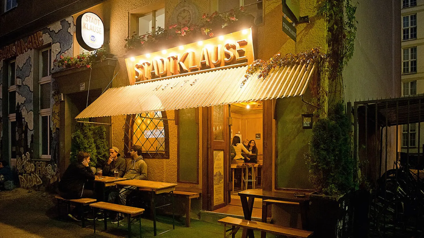 11 tolle alte Berliner Kneipen, die ihr kennen solltet | Mit Vergnügen  Berlin, image size:1476x830