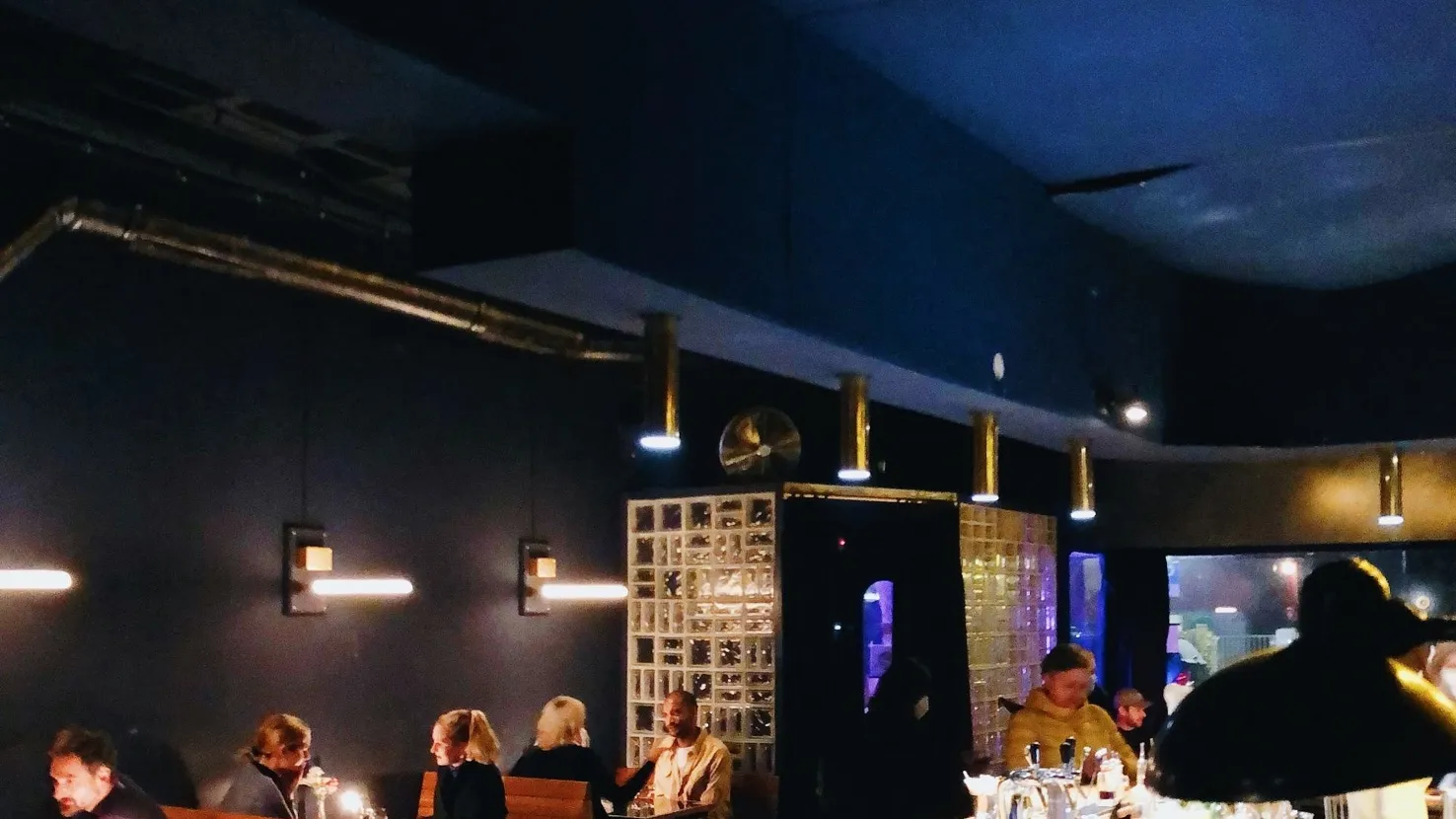 11 tolle Bars in Neukölln, die ihr kennen solltet | Mit Vergnügen Berlin, image size:1476x830