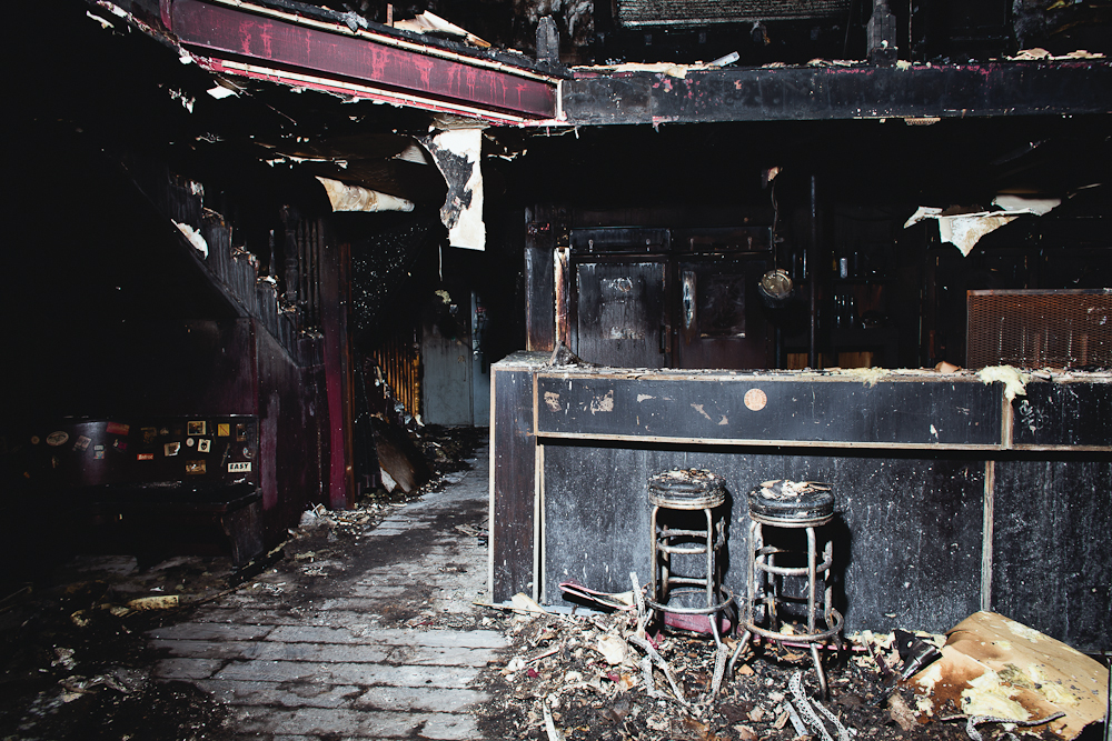 ausgebranntfestsaalbymatzehielscher.012