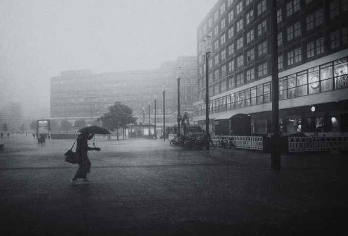 so-sch-n-sieht-berlin-bei-regen-aus-mit-vergn-gen-berlin