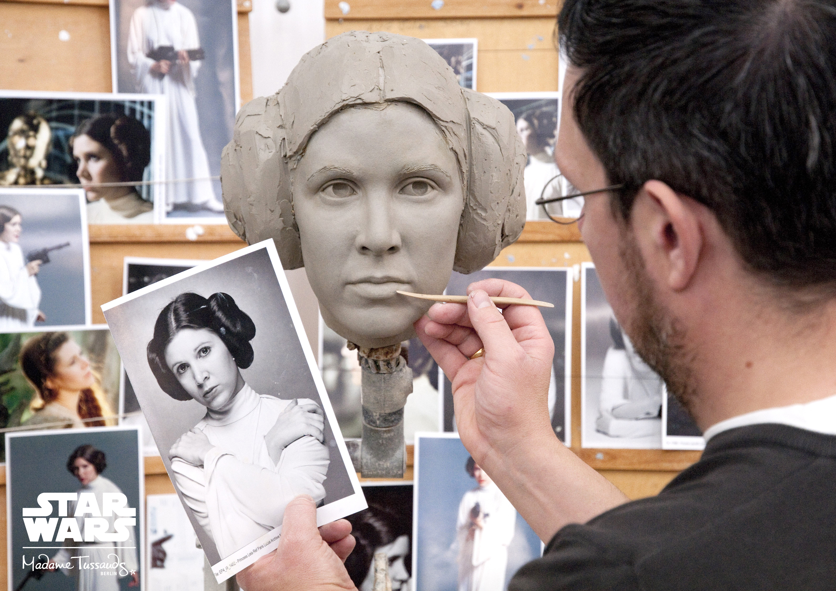 princess-leia-image-3-plus-logo