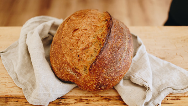 lokales bio sauerteigbrot kaufen bei keit mit vergnugen berlin