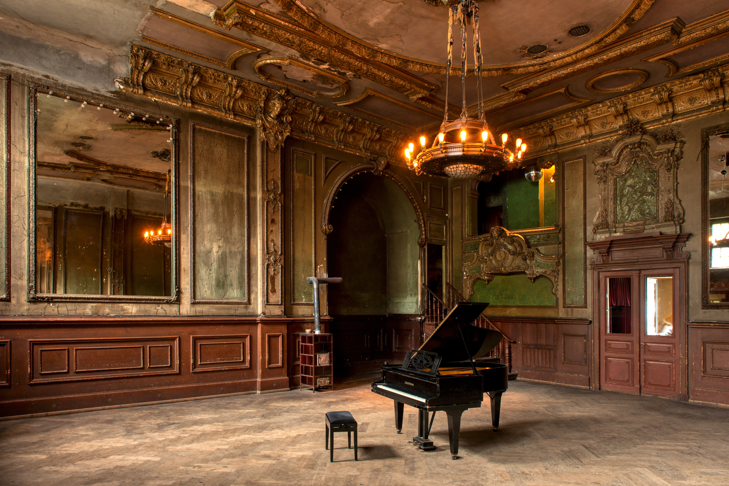 20er Jahre Party im Spiegelsaal in Clärchens Ballhaus | Mit Vergnügen Berlin