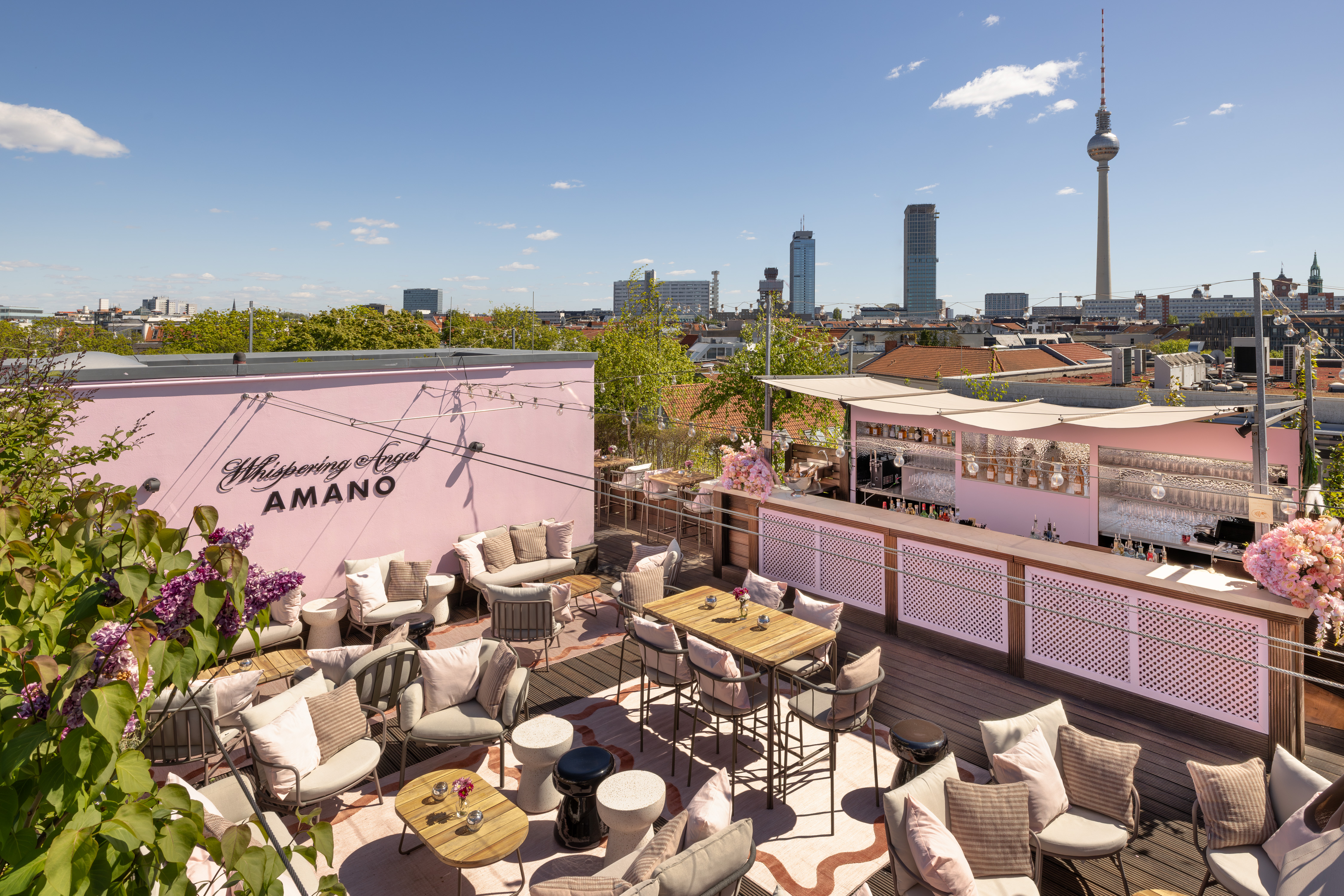 Café Amano & Whispering Angels – Kleine Oasen mitten in Berlin